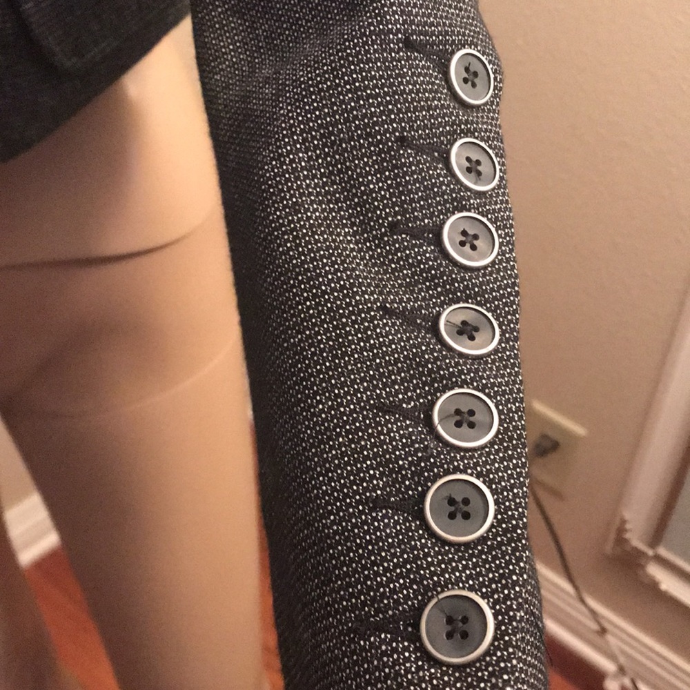 Jacket - Picture 4 of 7